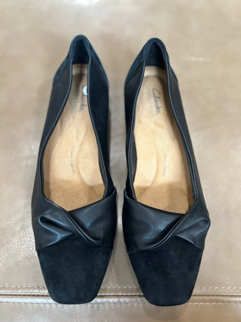 Clarks Black Leather and Suede Twist-Toe square minimalist comfy business Flats